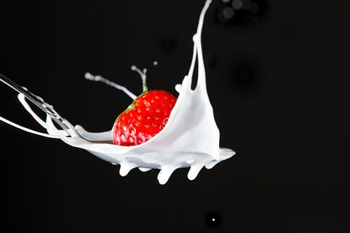 Aardbei in melk I