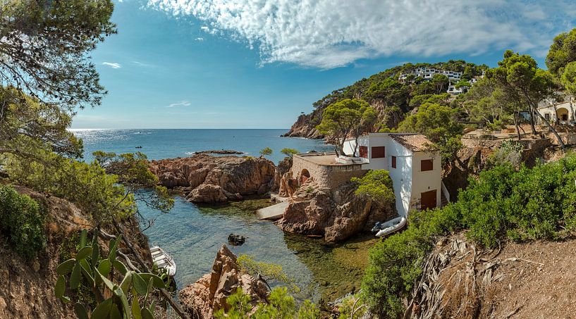 Cala d'Aqua Xelida, luxury villa directly on the water, Palafrugell by Rene van der Meer