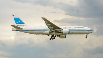 Kuwait Airways Boeing 777-200 passagiersvliegtuig. van Jaap van den Berg
