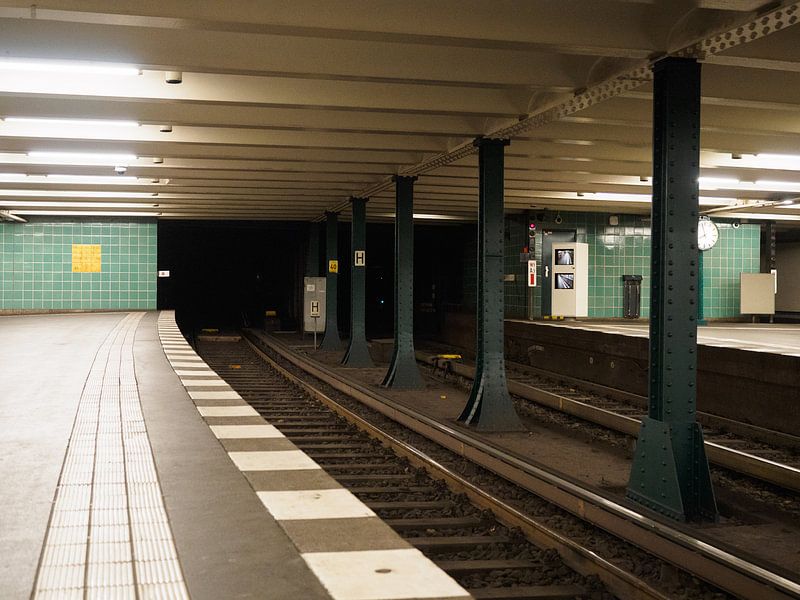 Wittenbergplatz Station de métro Berlin par Jeroen Götz