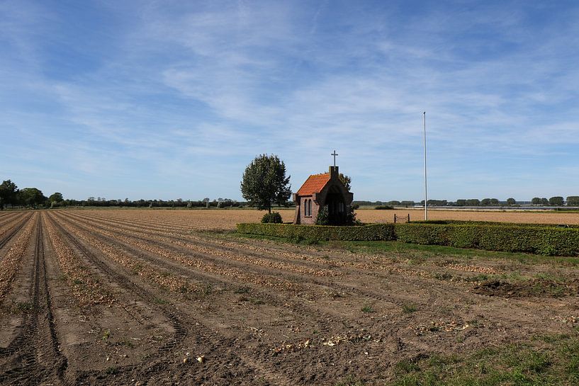 Chapel in honour of OLV of the Blooming Betuwe by Anne Ponsen