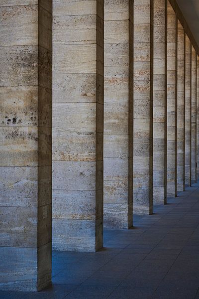 Column gallery at the Messe in Berlin by Jenco van Zalk