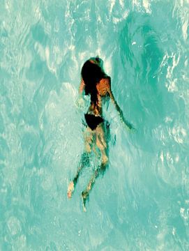 Woman Swimming van David Potter