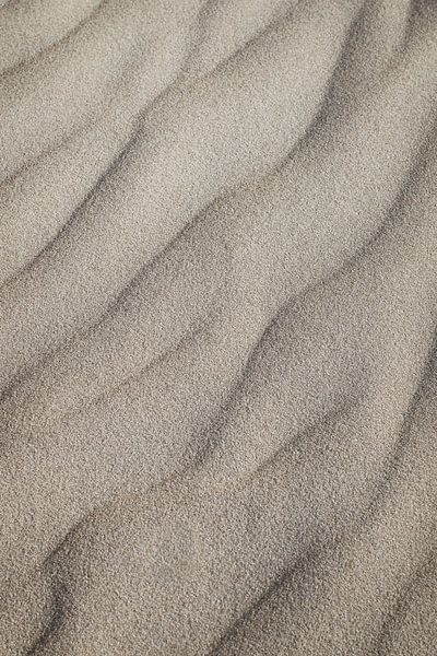Abstract sand pattern in neutral beige tones - nature and travel photography by Christa Stroo photography
