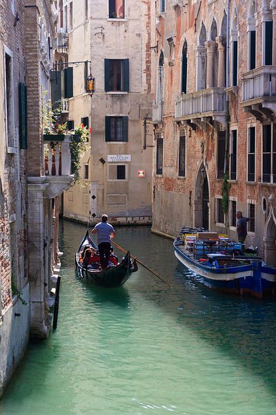 Venice's canals by Cheryl Zethof