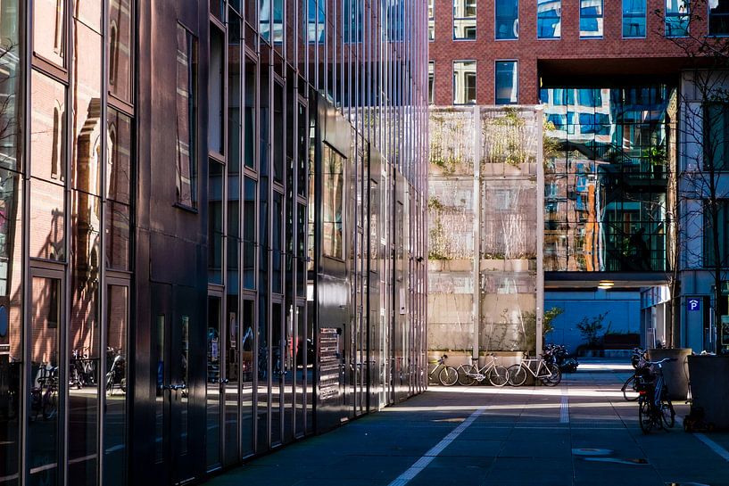 Gespiegelde architectuur von Peter Bouwknegt