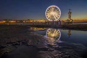 Reuzenrad op de pier van Scheveningen (2) van Jos Harpman