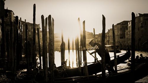 Gondola! by Teun Ruijters