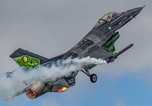 F-16 Demo Team Force aérienne belge : le Viper de rêve.