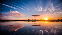 Wolken reflectie van Ferdinand Mul thumbnail