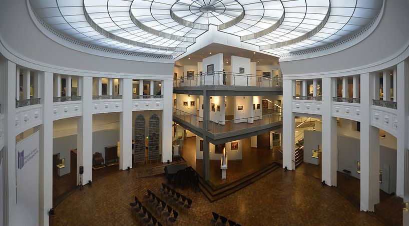 im Museum par Edgar Schermaul