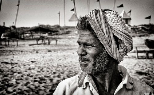 Pêcheur sur la plage