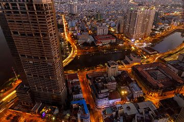 De lichten van Saigon bij nacht van Roland Brack