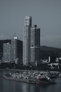Panama-stad city skyline met haven van Marlo Brochard