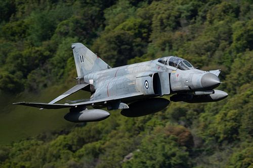 Laagvliegende Griekse F-4 Phantom