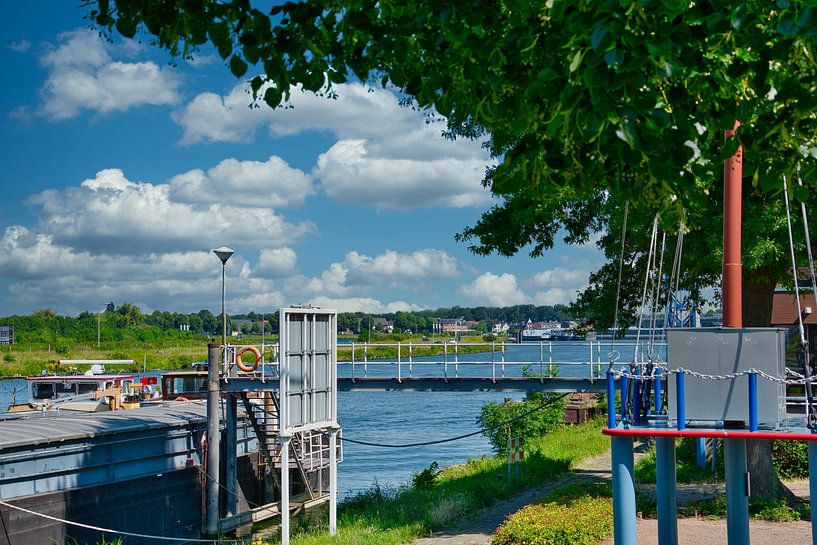 Un regard sur la Meuse par Jolanda de Jong-Jansen