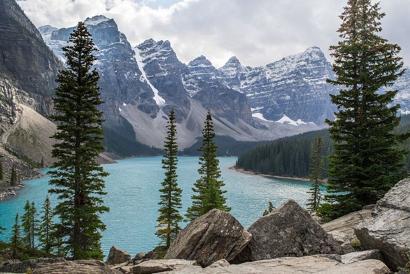 Moraine Lake, Canada van Claudia Esveldt