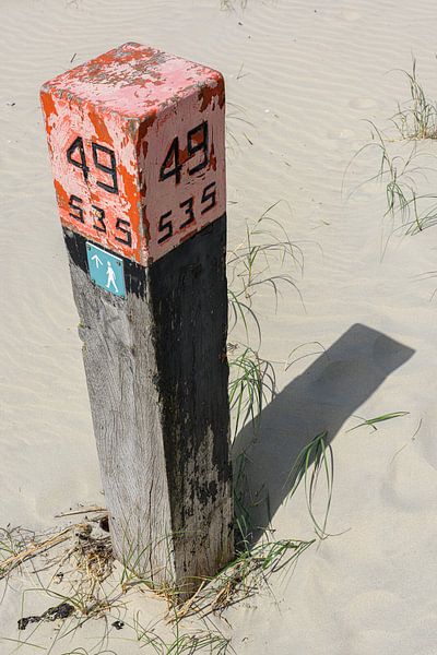 Pole 49 Beach Ameland by Walter Frisart