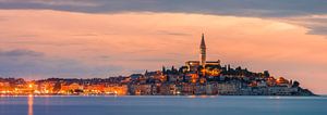 Panorama und Sonnenuntergang in Rovinj, Istrien, Kroatien