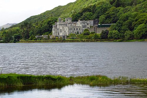 Kylemore Abbey is de oudste Ierse Benedictijner abdij.
