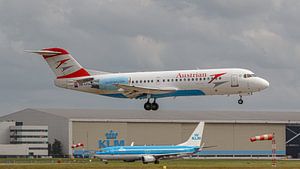 Österreichisches Passagierflugzeug vom Typ Fokker 70.