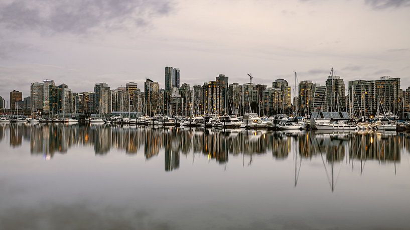 Die Skyline von Vancouver in Kanada von Roland Brack
