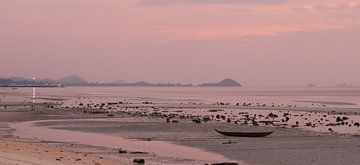Ciel rose, ambiance coucher de soleil à Koh Samui sur Angela Seubring
