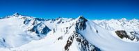 Verschneite Tiroler Alpen in Österreich an einem schönen Wintertag von Sjoerd van der Wal Fotografie Miniaturansicht