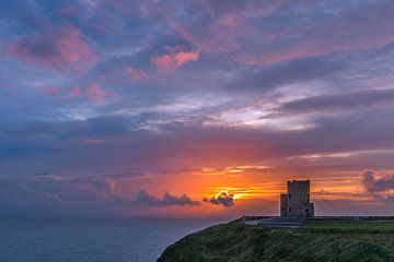 O'Brien's Tower, kliffen van Moher, Ierland van Henk Meijer Photography