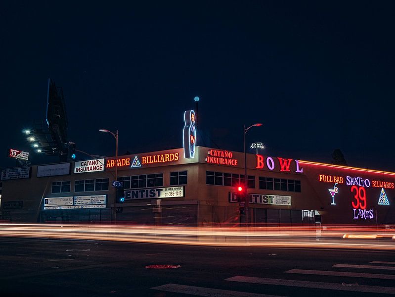 Los Angeles by Hello Pompoyo