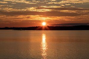 Zonsondergang in Nynäshamn, Zweden