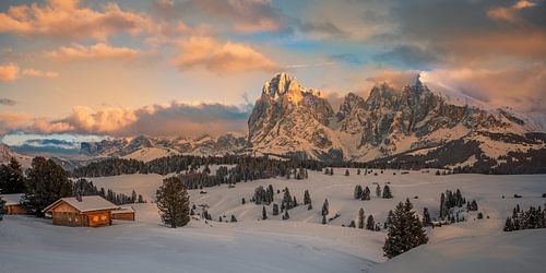 Coucher de soleil enchanteur sur l'Alpe di Siusi