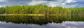 Lake in Tiveden national park Sweden by Gijs Verbeek
