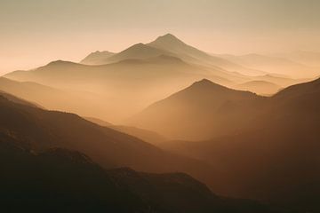 Les couches dorées du silence sur Femea Stille Landschappen