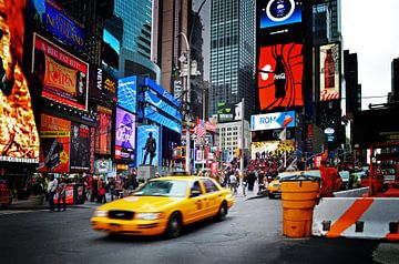 New York Yellow Cab on Times Square sur marlika art