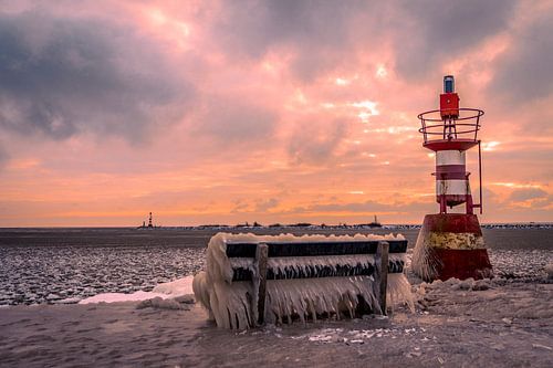 Enkhuizen im Winter an der Waterfront in Nordholland