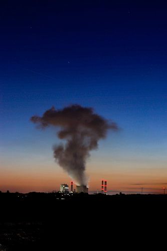 Coucher de soleil en usine