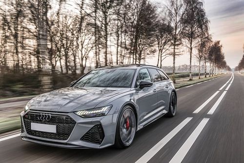 Nardo grijze Audi RS6 van Bas Fransen