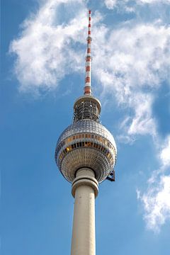 Fernsehturm  Berlijn televisiemast stadsbeeld van Marly De Kok