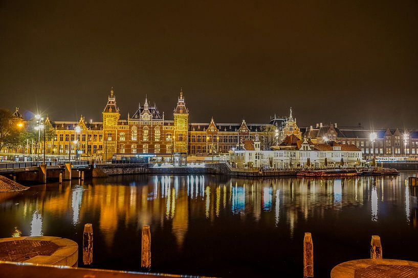 AMSTERDAM by Night by Jan Messink