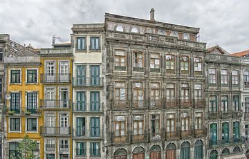 Porto facades van Jo Beerens