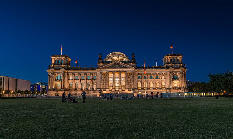 Reichstag building in Berlin by Rainer Pickhard