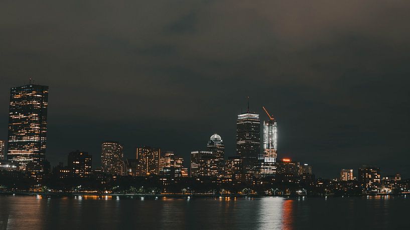 Boston by Hello Pompoyo