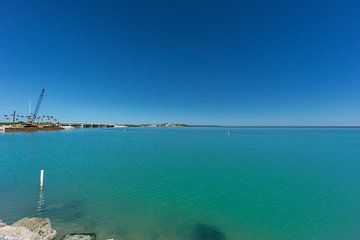 USA, Florida, Beautiful crystal clear ocean water at florida keys by adventure-photos
