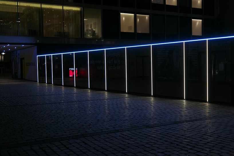 Perfect lines at night by Tim Jung