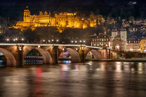 Heidelberg - Le vieux pont, le château et la vieille ville de nuit