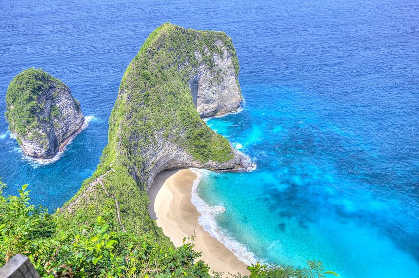 Vue sur le paradis - Kelingking Beach d'un bleu éclatant par Roith Fotografie