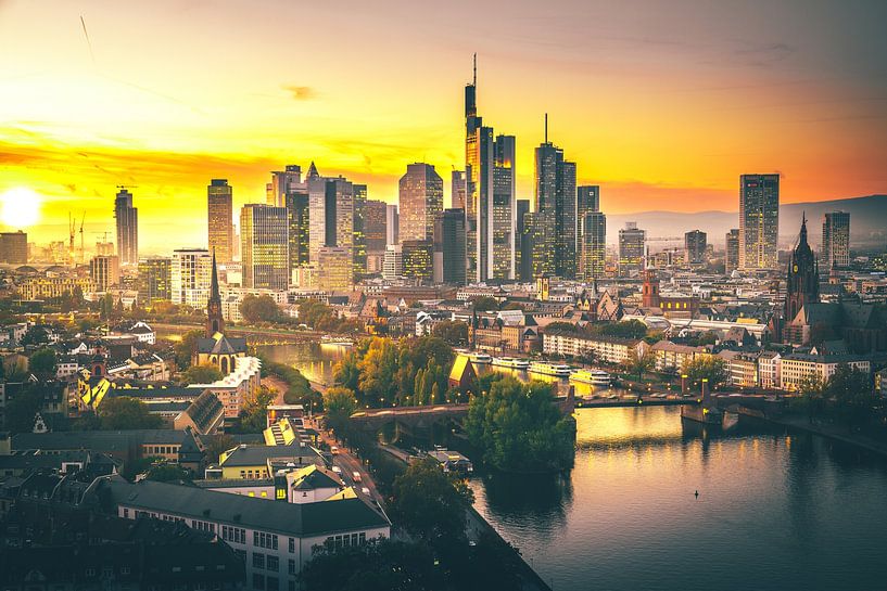 Frankfurt von oben, Sonnenuntergnag am Fluss von Fotos by Jan Wehnert
