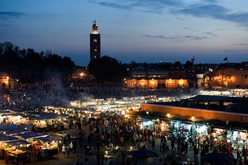 Evening on the Djemaa el Fna in Marrakech by Gonnie van de Schans