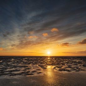 Das Wattenmeer bei Sonnenuntergang von Karla Leeftink